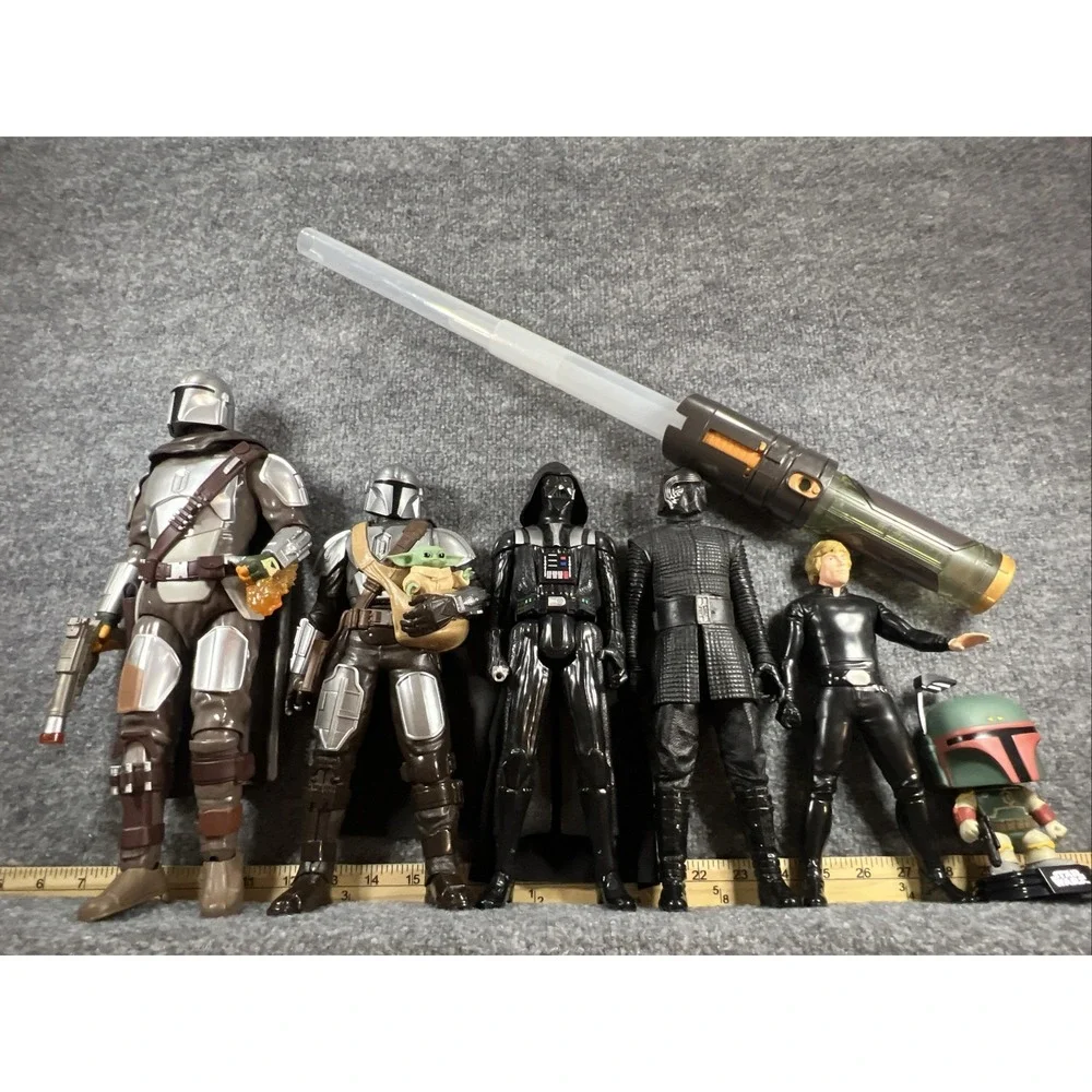 Star Wars 7-Piece Toy Lot 5 Action Figures (2 Talk) Boba Fett Funko& Lightsaber